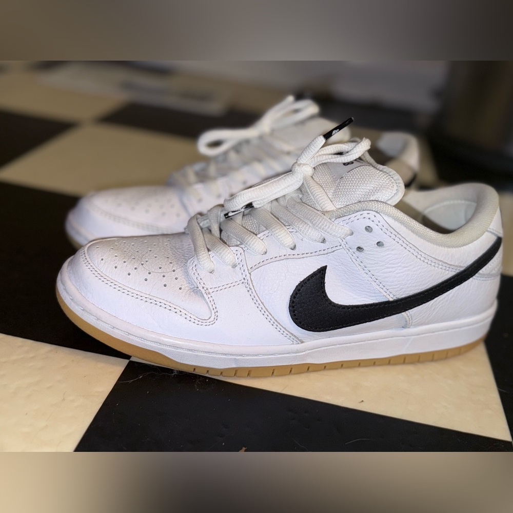 Nike SB Dunk Low w/ Gum sole
